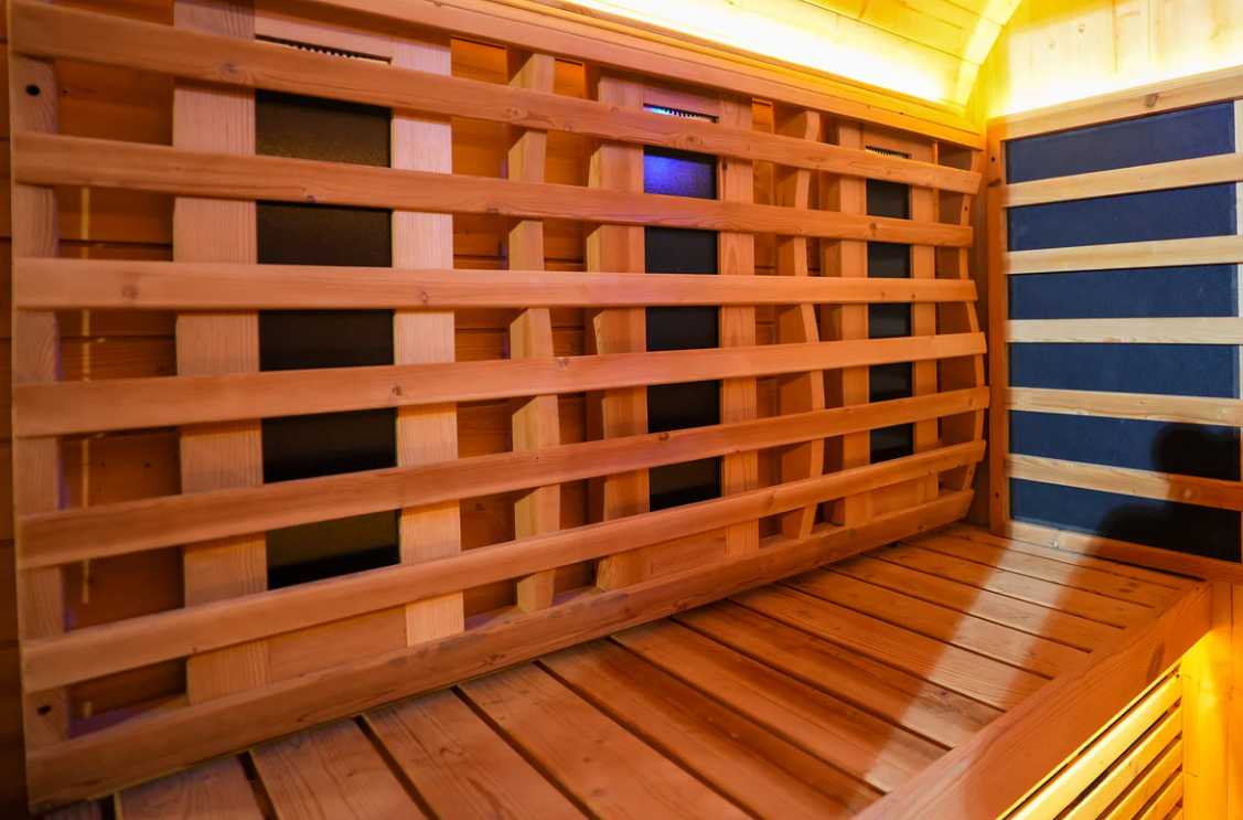 AthleteX Sauna with Tieted Glass-AthleteX Recovery